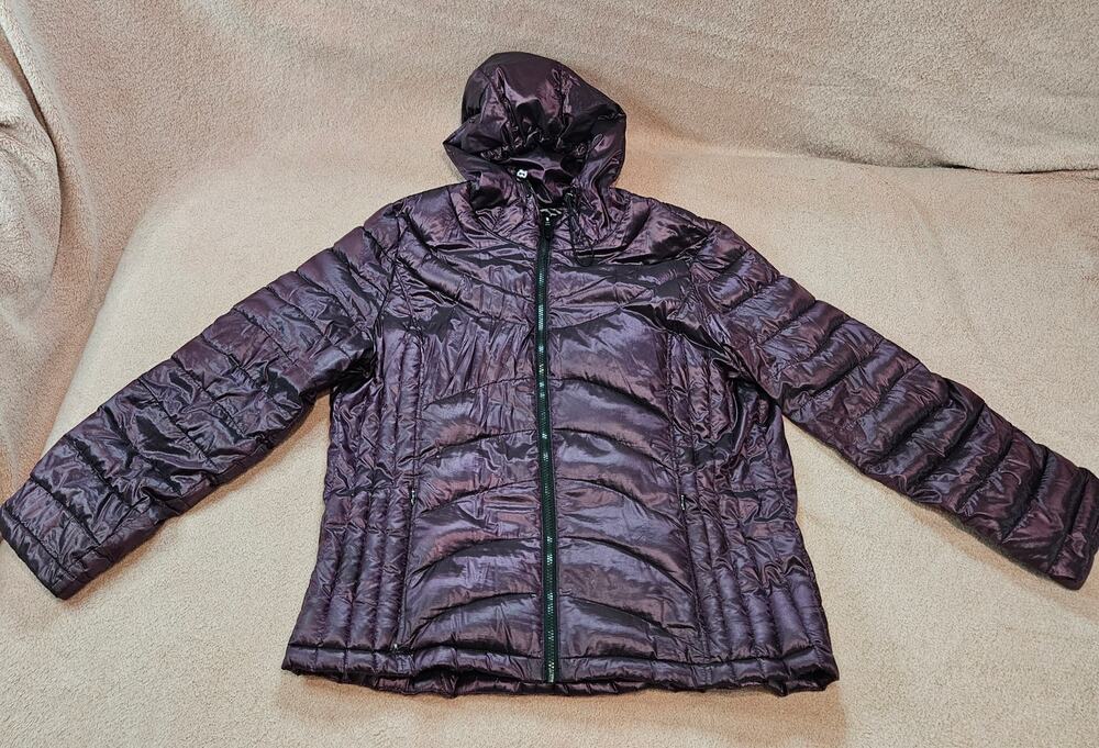 Andrew Marc Puffer Jacket Size XXL Purple Down Hooded Packable **Please Read**